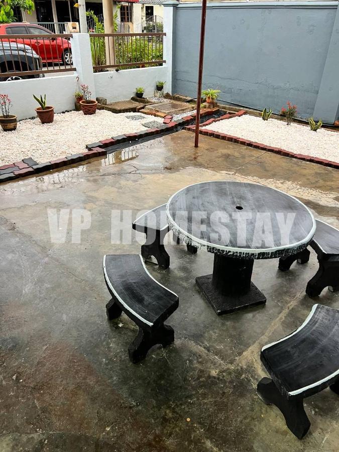 Vp Homestay - Malay Only Ipoh Exterior photo